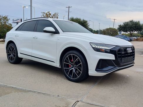 Used 2023 Audi Q8 Premium Plus AWD/4WD image 15
