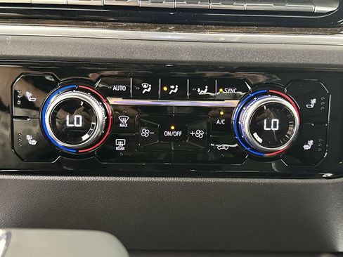 New 2025 GMC Sierra 1500 Elevation w/ Elevation Premium Package image 31