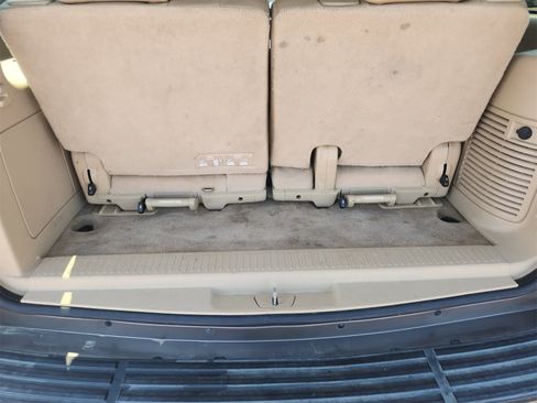 Used 2014 GMC Yukon SLT w/ Texas Edition image 32