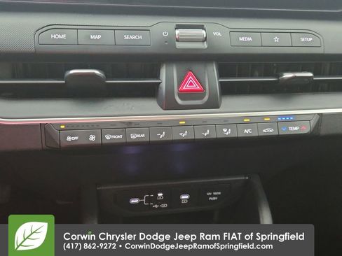 Used 2025 Kia K4 FWD image 25