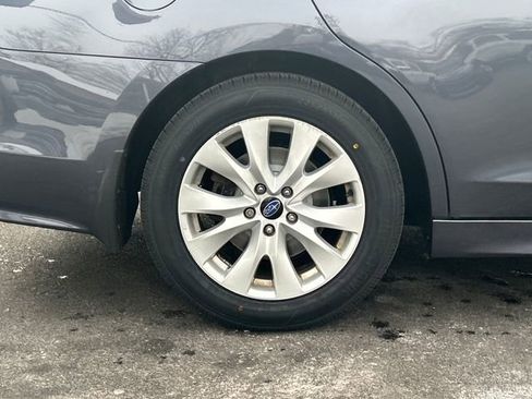 Used 2017 Subaru Legacy 2.5i Premium image 27