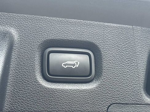 Used 2023 Hyundai Santa Fe Calligraphy FWD image 7