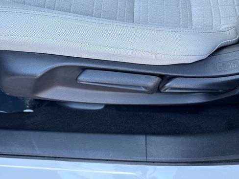 Certified 2023 Honda HR-V LX image 14