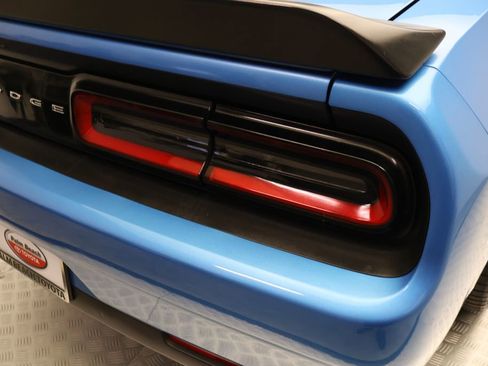 Used 2023 Dodge Challenger GT image 9