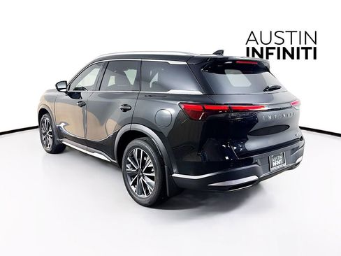 Used 2026 INFINITI QX60 Luxe w/ Family Package image 6