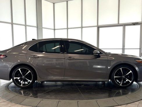 Used 2018 Toyota Camry XSE w/ Driver Assist Package FWD image 8