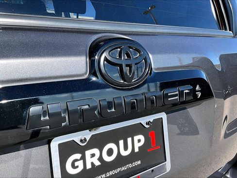 Used 2020 Toyota 4Runner Nightshade image 30