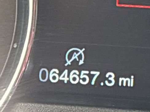 Used 2019 Ford F150 Lariat w/ Equipment Group 502A Luxury image 11