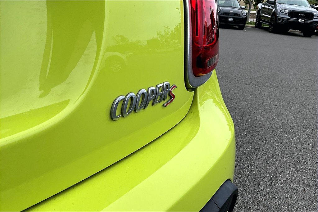 Used 2024 MINI Cooper S FWD image 9