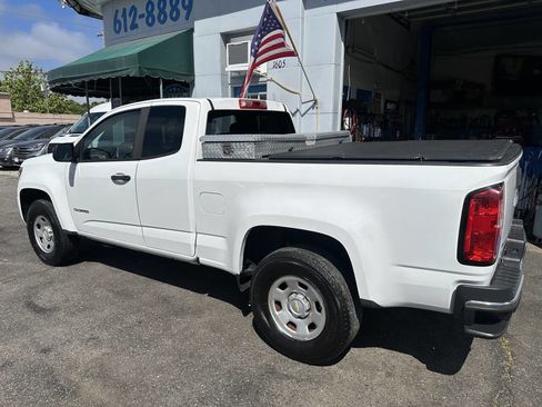 Used 2019 Chevrolet Colorado W/T RWD image 8