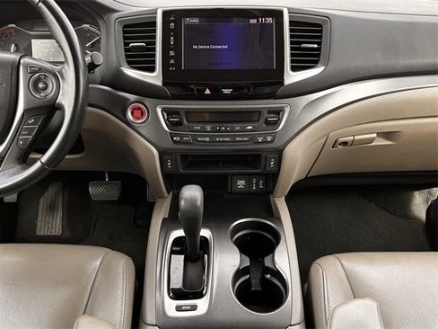 Used 2017 Honda Pilot EX-L image 16