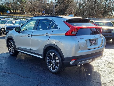 Used 2019 Mitsubishi Eclipse Cross SEL image 4