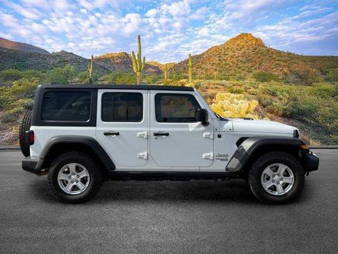 Used 2020 Jeep Wrangler Unlimited Sport S AWD/4WD image 3