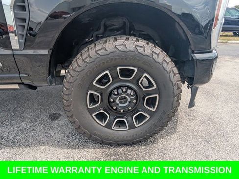 Used 2024 Ford F350 Platinum AWD/4WD image 12