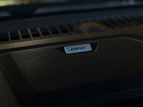 Used 2023 GMC Canyon Denali w/ Denali Black Edition image 39