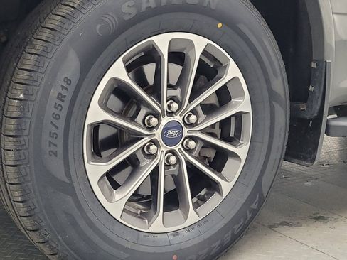 Used 2018 Ford F150 XLT w/ Equipment Group 302A Luxury AWD/4WD image 31