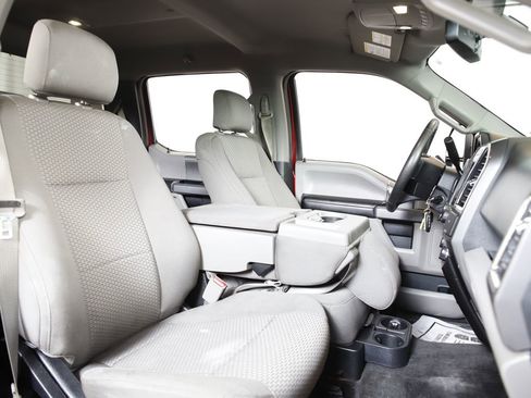 Used 2015 Ford F150 XLT w/ Equipment Group 301A Mid AWD/4WD image 8