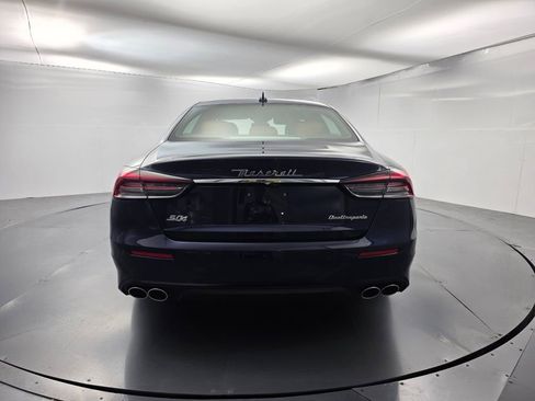 Used 2021 Maserati Quattroporte S Q4 AWD/4WD image 5