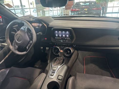 Used 2021 Chevrolet Camaro ZL1 image 16