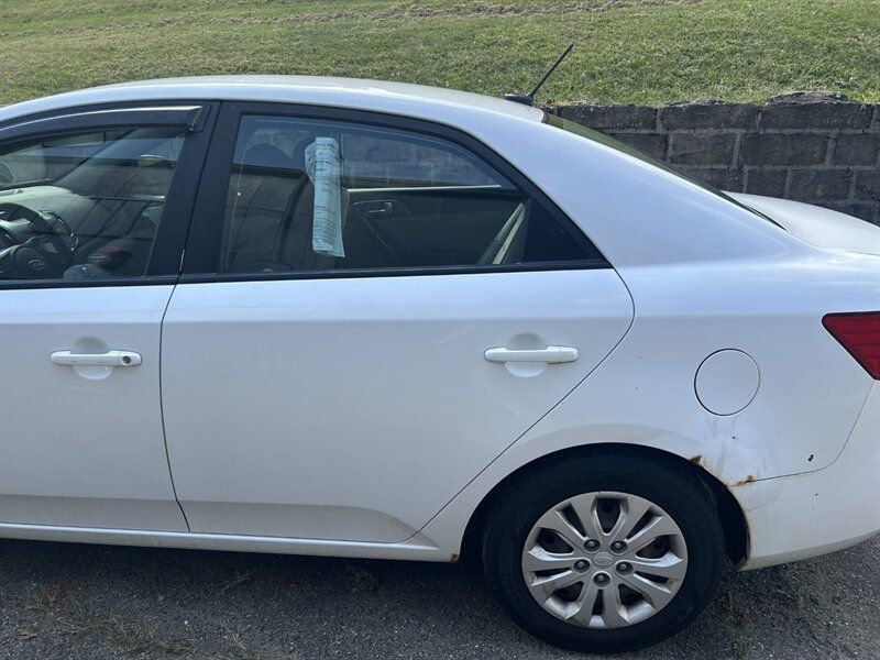 Used 2013 Kia Forte EX FWD image 19