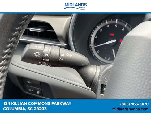 Used 2021 Toyota Highlander Limited AWD/4WD image 28