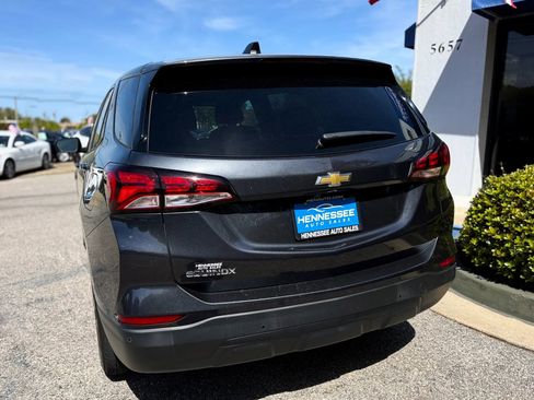 Used 2022 Chevrolet Equinox LS image 30