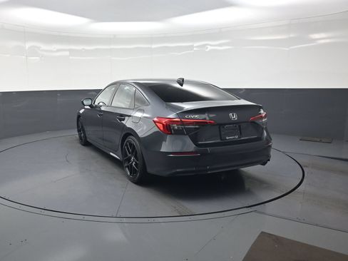 Used 2024 Honda Civic Sport image 5