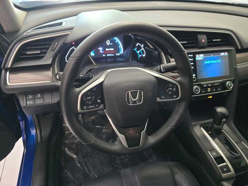Used 2021 Honda Civic EX-L image 2