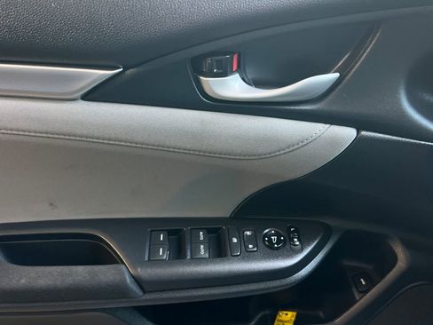 Used 2016 Honda Civic EX-T image 13