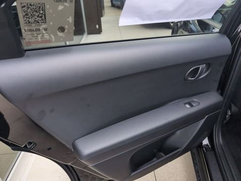 New 2026 Hyundai Ioniq 5 SE image 11