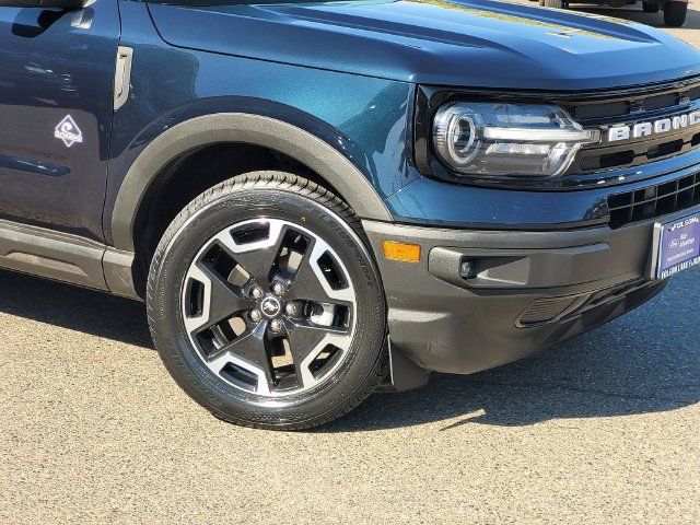 Certified 2022 Ford Bronco Sport Outer Banks w/ Tech Package AWD/4WD image 6