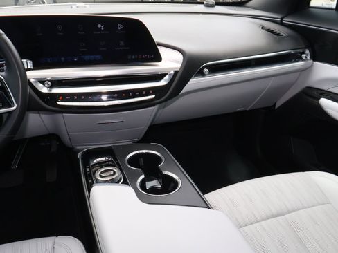 Certified 2024 Cadillac Lyriq Sport RWD image 16