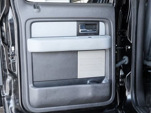 Used 2013 Ford F150 XLT w/ XLT Chrome Pkg RWD image 32