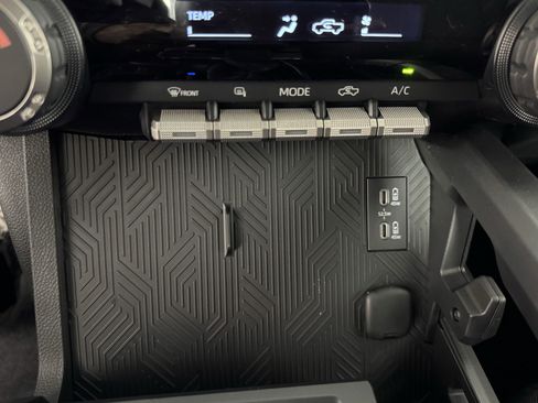 New 2026 Toyota Tacoma SR5 image 3