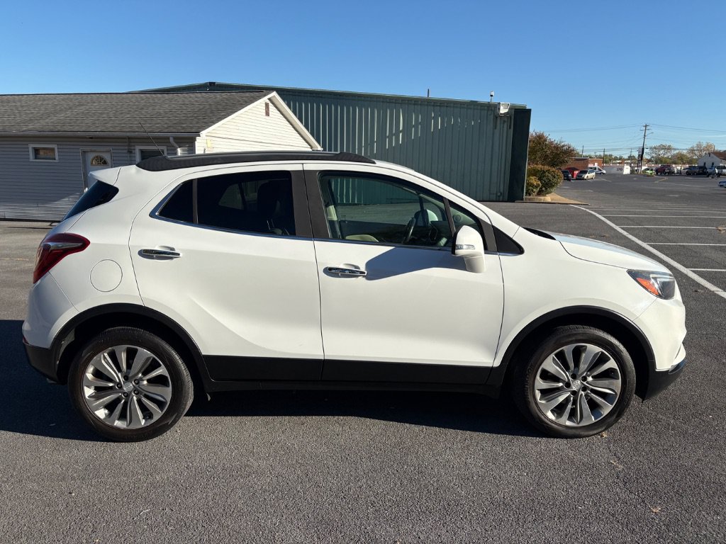 Used 2017 Buick Encore Preferred FWD image 4