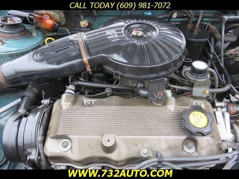 Used 1996 Geo Metro LSi FWD image 15