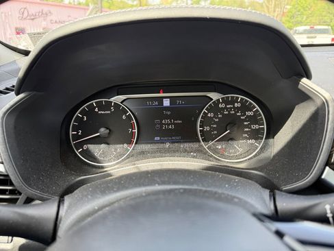 Used 2022 Nissan Altima 2.5 SL FWD image 16