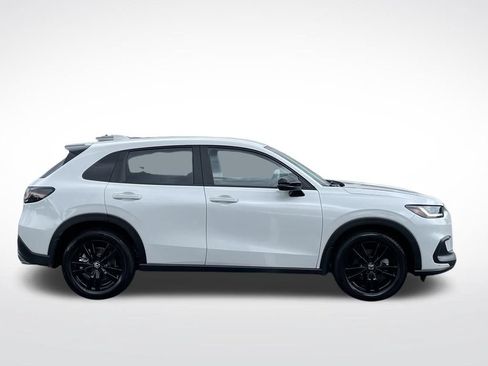 Certified 2026 Honda HR-V Sport image 7