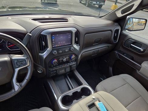 Used 2022 Chevrolet Silverado 1500 LTZ image 22
