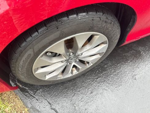 Used 2015 Honda Accord EX image 3