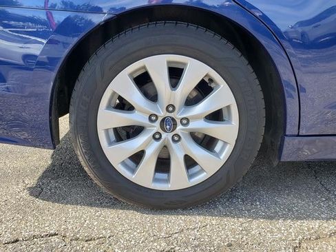 Used 2017 Subaru Legacy 2.5i w/ Alloy Wheel Package AWD/4WD image 9