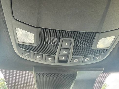 Used 2022 Ford F250 Lariat w/ Black Appearance Package AWD/4WD image 18