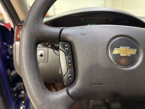 Used 2007 Chevrolet Impala LT image 11