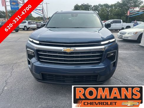 New 2026 Chevrolet Traverse LT w/ Driver Confidence Package image 8