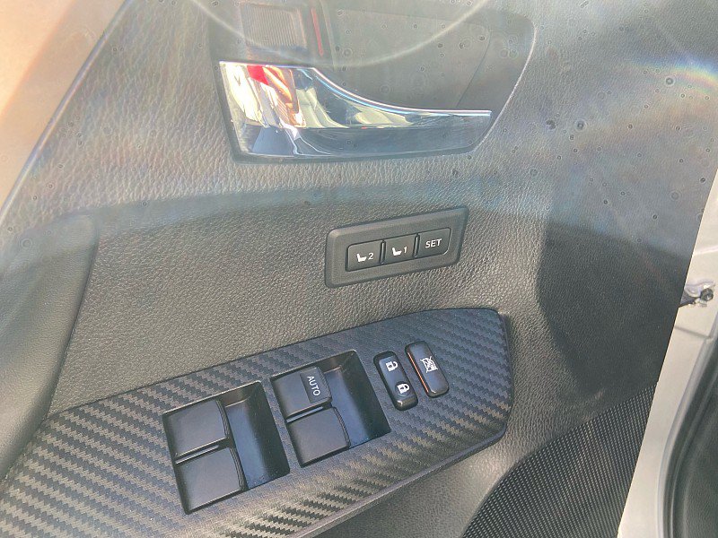 Used 2014 Toyota RAV4 Limited w/ Technology Package AWD/4WD image 12