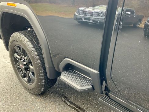 New 2026 GMC Sierra 2500 AT4 w/ AT4 Preferred Package image 30