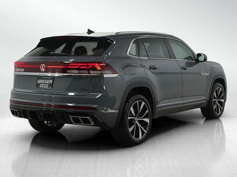 Used 2024 Volkswagen Atlas Cross Sport SEL Premium R-Line AWD/4WD image 6