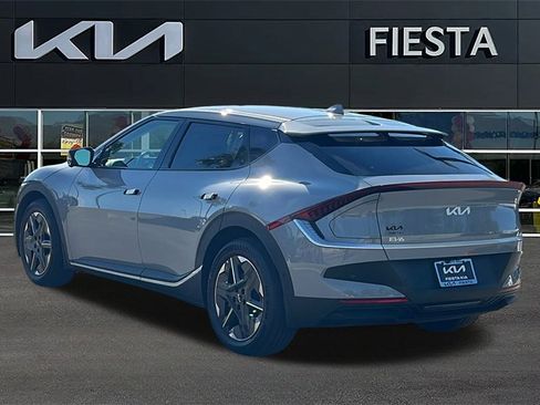 New 2025 Kia EV6 Light w/ Light LR Technology Package image 3