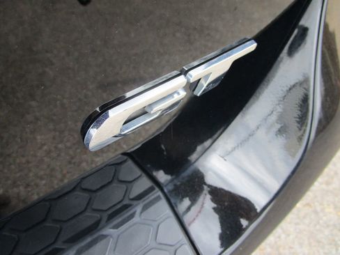 Used 2024 Dodge Durango GT image 12