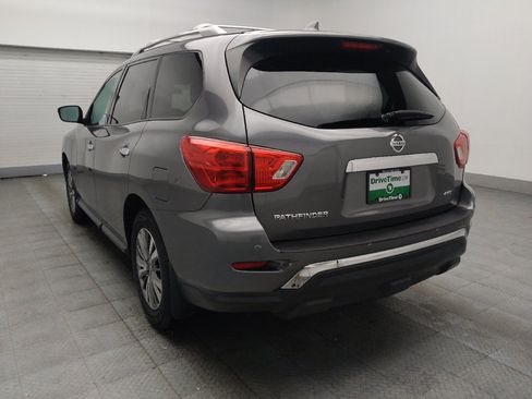 Used 2019 Nissan Pathfinder S AWD/4WD image 5